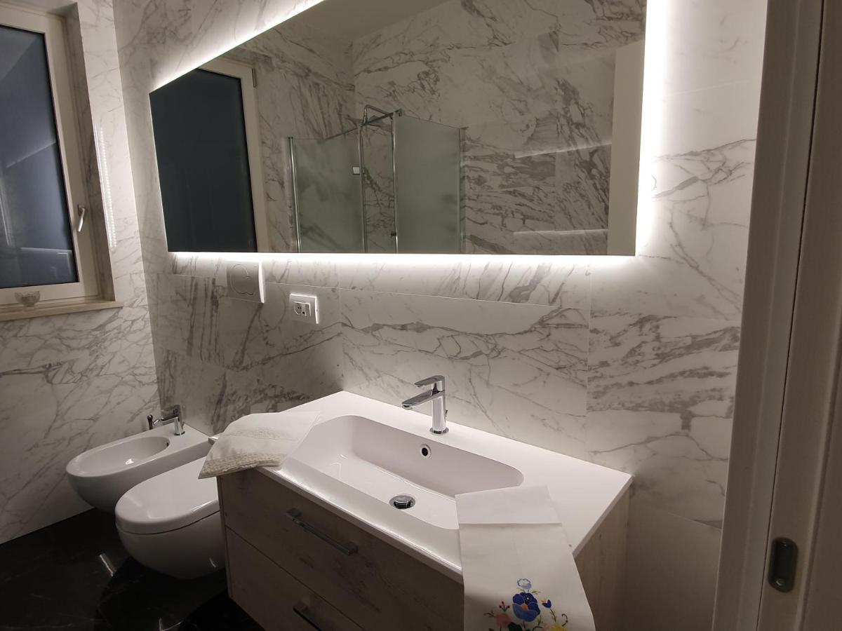 Casa Consiglia Apartment Ostuni Luaran gambar